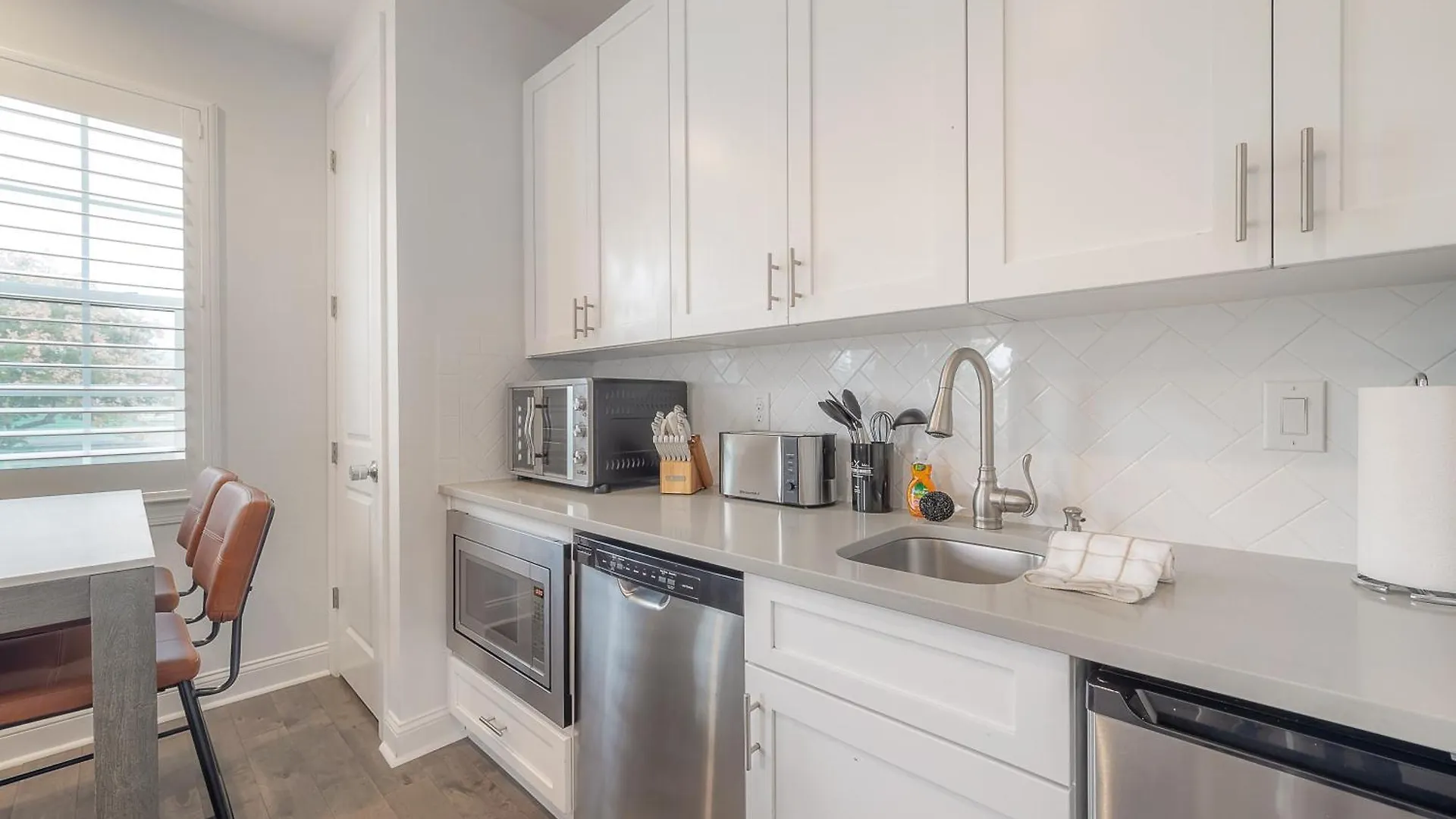201 S Fremont Ave Unit 2 Back Villa Tampa 0*,  United States